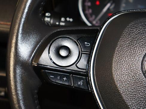 Used 2024 Toyota RAV4 Adventure image 21