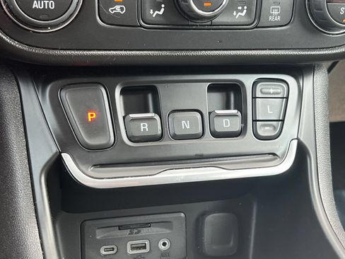 Used 2020 GMC Terrain Denali FWD image 30