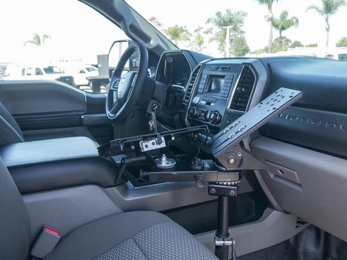 Used 2017 Ford F350 XLT w/ XLT Value Package RWD image 11