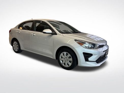 Used 2022 Kia Rio LX image 7