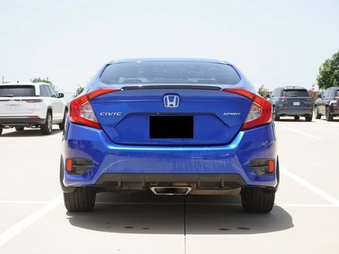 Used 2020 Honda Civic Sport image 8