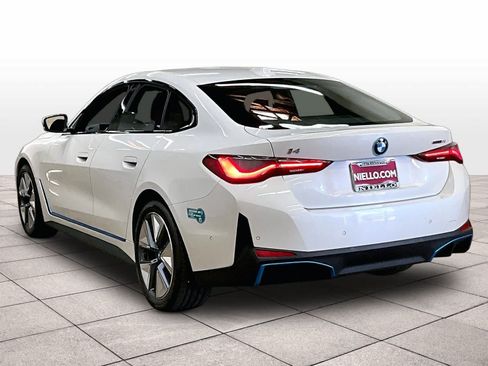 Used 2023 BMW i4 eDrive35 RWD image 15