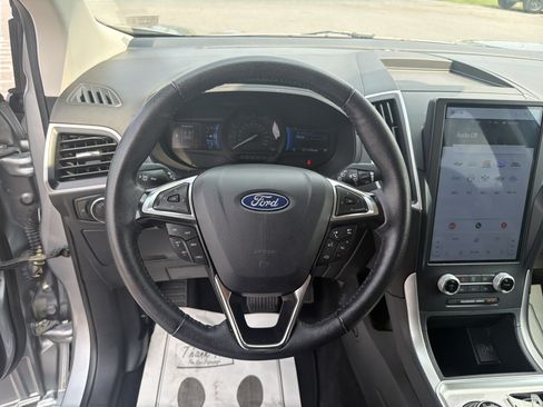 Used 2024 Ford Edge SEL AWD/4WD image 18