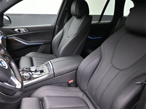 Used 2020 BMW X5 sDrive40i w/ Premium Package image 19