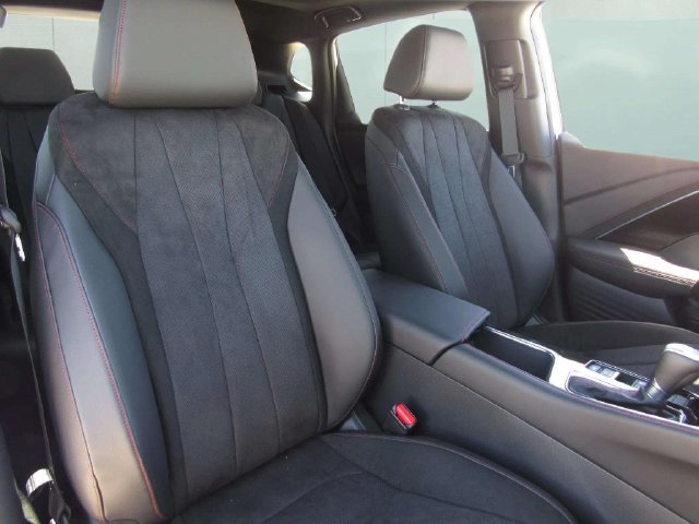 Used 2025 Acura ADX A-Spec FWD image 11