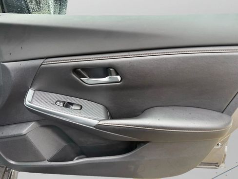 Used 2023 Nissan Sentra SR w/ Electronics Package image 15