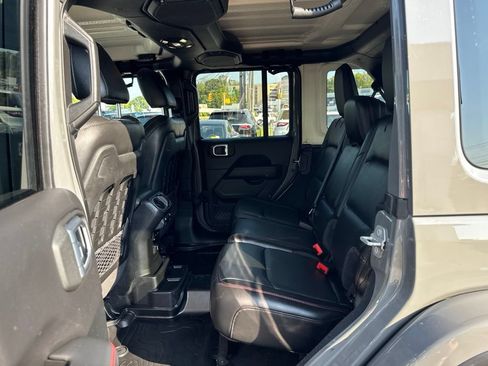 Used 2020 Jeep Wrangler Unlimited Rubicon AWD/4WD image 24