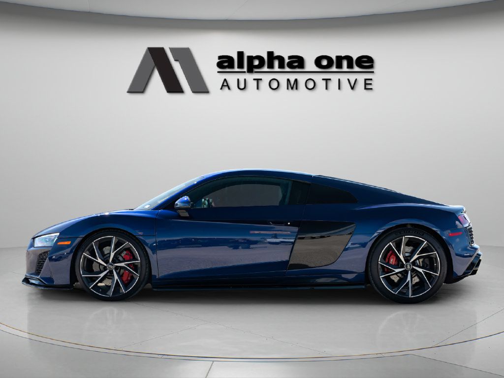 Used 2022 Audi R8 V10 performance w/ Sport Exhaust Package RWD image 12
