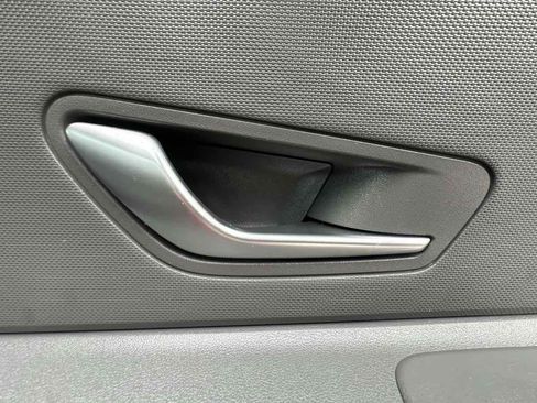 Used 2023 Hyundai Elantra SEL FWD image 34
