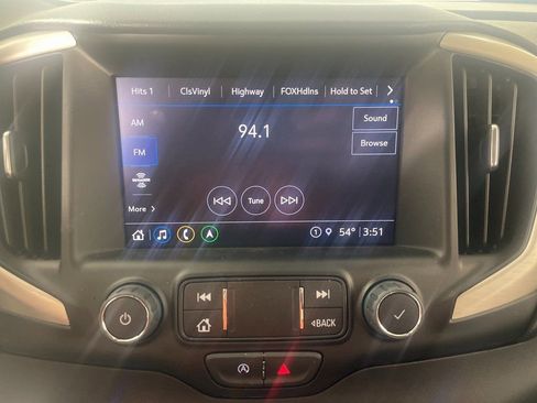 Used 2023 GMC Terrain Denali w/ Black Diamond Edition image 19