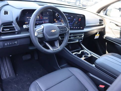 New 2027 Chevrolet Traverse LT w/ Driver Confidence Package AWD/4WD image 6