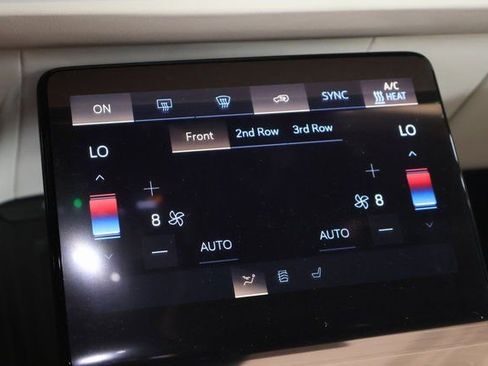 New 2026 Cadillac Vistiq Sport image 17