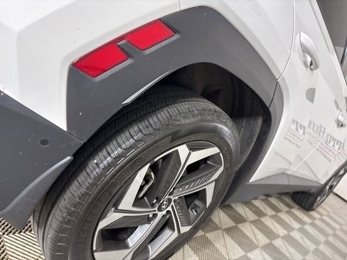 Used 2023 Hyundai Tucson Limited image 34