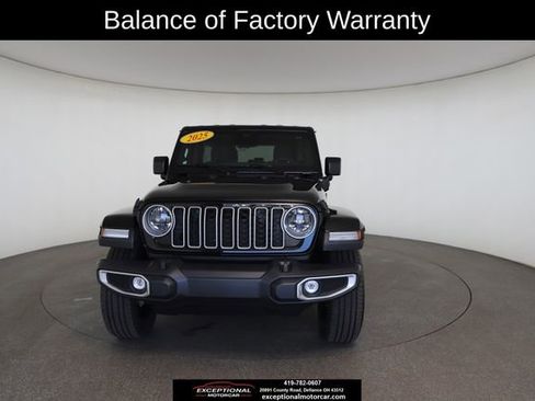 Used 2025 Jeep Wrangler Unlimited Sahara image 31
