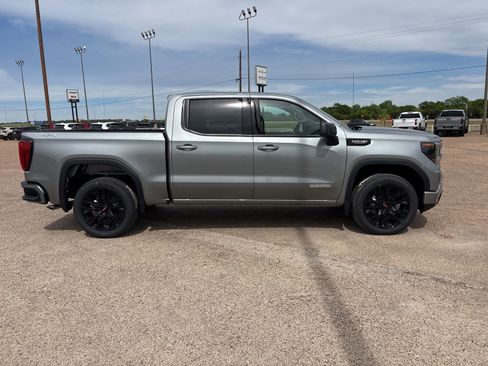 New 2026 GMC Sierra 1500 Elevation image 7