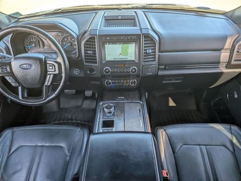Used 2018 Ford Expedition Limited w/ Equipment Group 302A RWD image 25