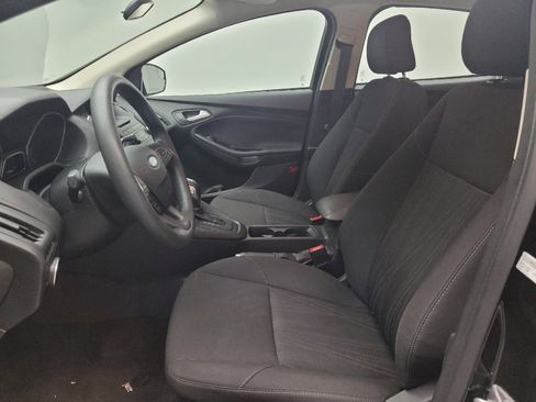 Used 2016 Ford Focus SE FWD image 17