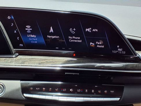 Certified 2024 Cadillac Escalade ESV Premium Luxury RWD image 22