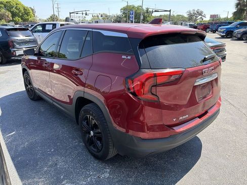 Used 2018 GMC Terrain SLE image 5