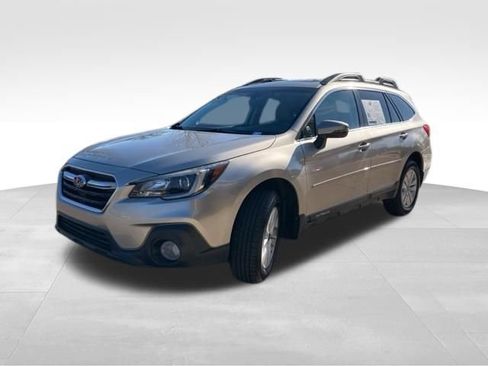 Used 2018 Subaru Outback 2.5i Premium image 8