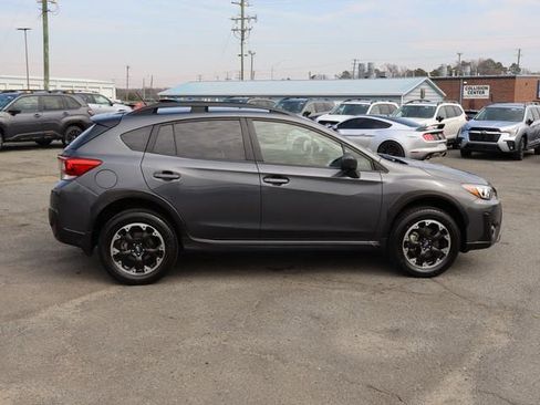 Certified 2023 Subaru Crosstrek 2.0i image 9