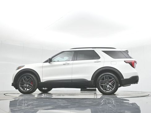 New 2025 Ford Explorer ST w/ Sun And Sound Package image 44