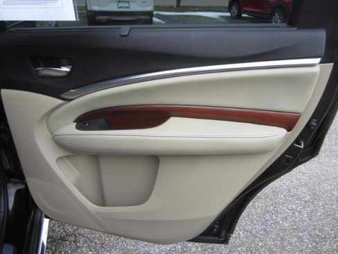 Used 2017 Acura MDX SH-AWD w/ Advance Package image 65