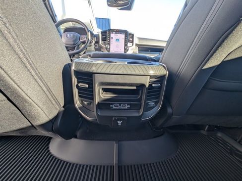 New 2026 RAM 1500 4x4 Crew Cab image 41