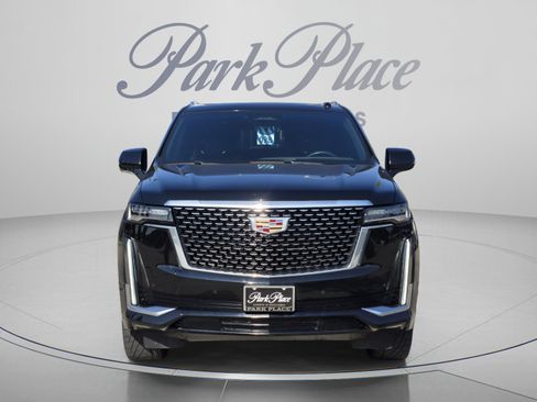 Used 2024 Cadillac Escalade Premium Luxury w/ Performance Package AWD/4WD image 7