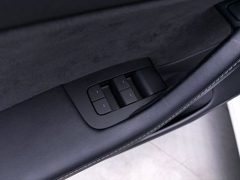 Used 2022 Tesla Model 3 Long Range AWD/4WD image 18