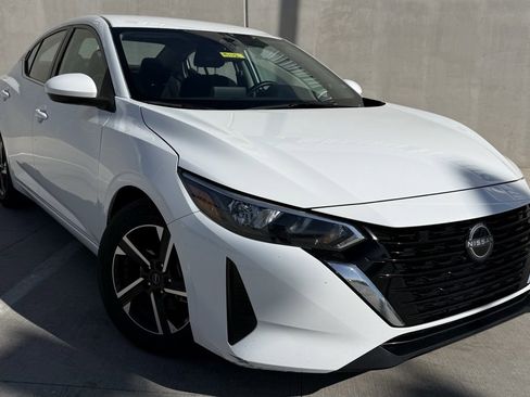 Used 2024 Nissan Sentra SV image 1