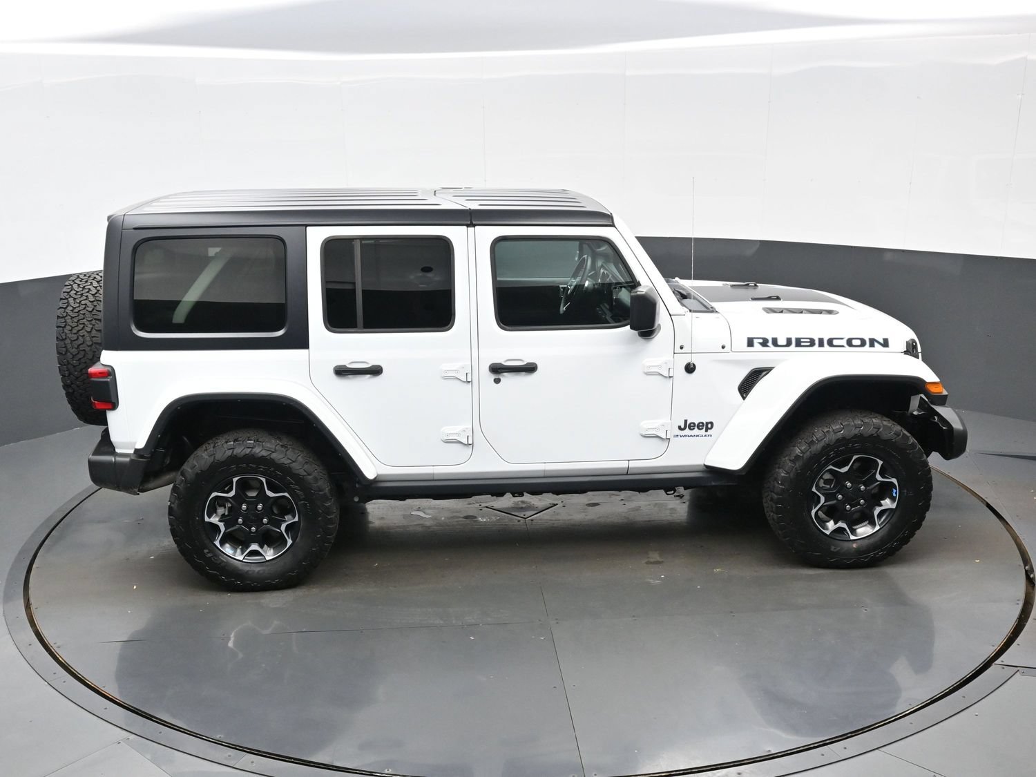 Used 2023 Jeep Wrangler Unlimited Rubicon 4xe AWD/4WD image 39