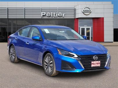 New 2025 Nissan Altima 2.5 SV w/ SV Premium Package