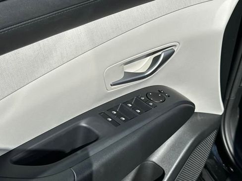 New 2025 Hyundai Tucson SEL image 11