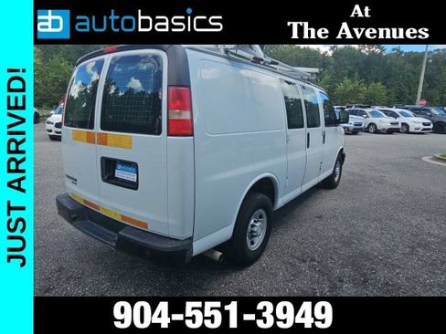 Used 2016 Chevrolet Express 2500 RWD image 6