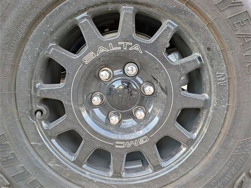 New 2026 GMC Sierra 1500 AT4X w/ AT4X AEV Edition image 6