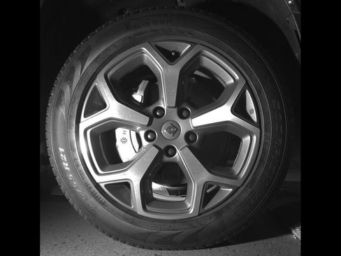 Used 2024 Rivian R1T Adventure AWD/4WD image 10