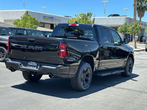 New 2026 RAM 1500 Express AWD/4WD image 7
