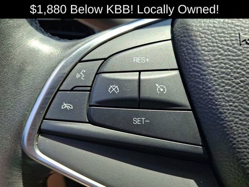 Used 2017 Cadillac XT5 Luxury AWD/4WD image 24