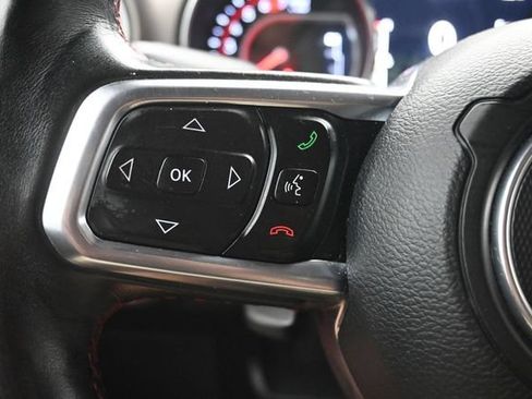 Used 2018 Jeep Wrangler Unlimited Rubicon AWD/4WD image 9