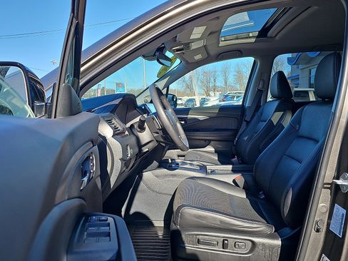 Used 2023 Honda Ridgeline RTL-E image 14