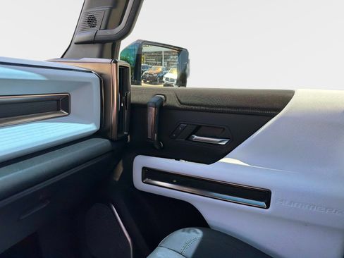Used 2024 GMC Hummer EV 2X AWD/4WD image 21