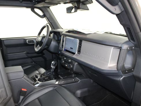 New 2026 Ford Bronco Outer Banks AWD/4WD image 29