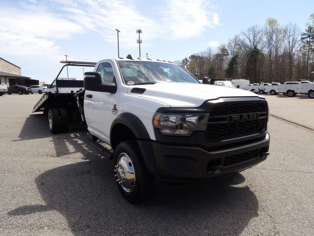 Used 2024 RAM 4500 Tradesman RWD image 23