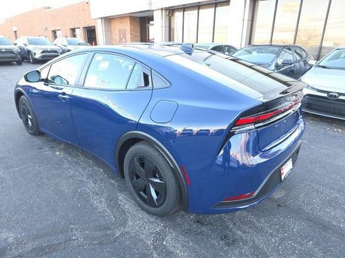 New 2026 Toyota Prius LE image 4