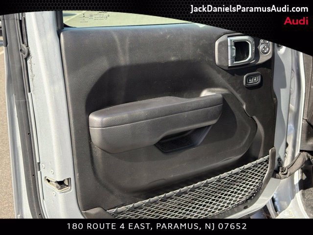 Used 2022 Jeep Wrangler Unlimited Sport AWD/4WD image 8
