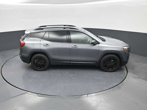 Used 2021 GMC Terrain SLE w/ Driver Convenience Package AWD/4WD image 33