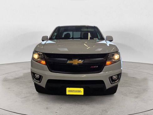 Used 2018 Chevrolet Colorado Z71 AWD/4WD image 3