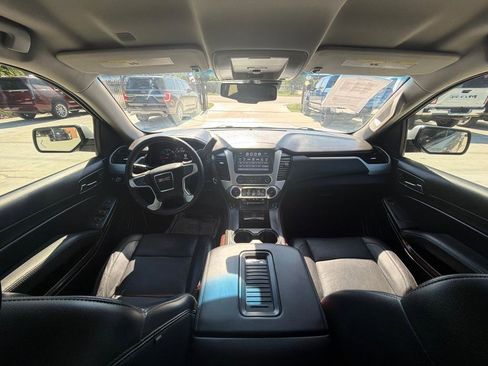 Used 2017 GMC Yukon SLT RWD image 28