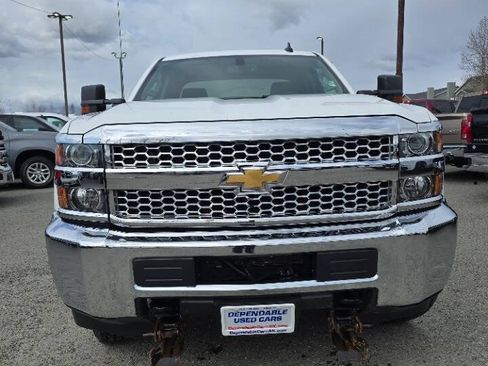 Used 2019 Chevrolet Silverado 2500 W/T AWD/4WD image 3